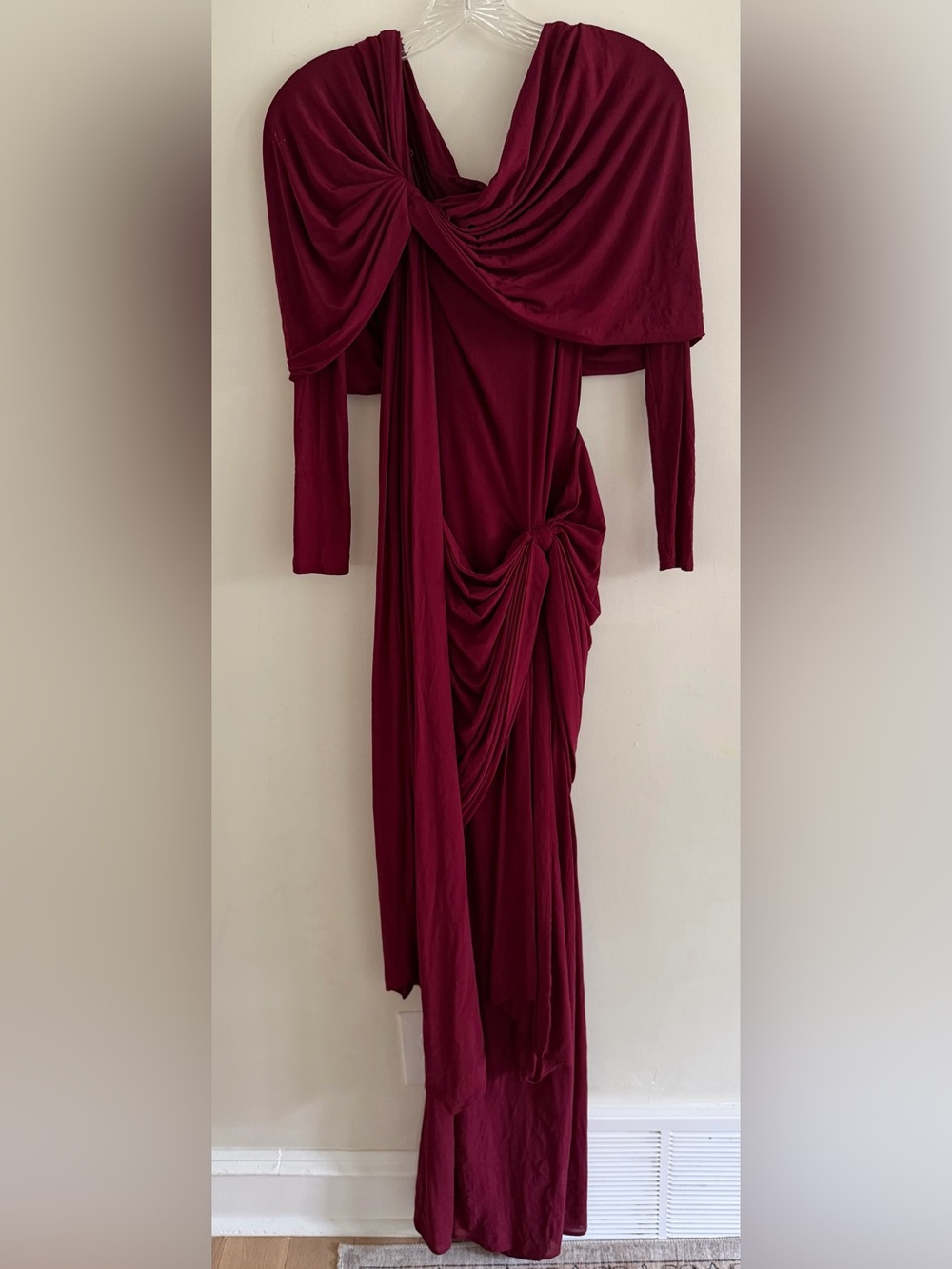 Heloise Dress in Burgundy
Deme by Gabriella medium - Picture 4 of 5